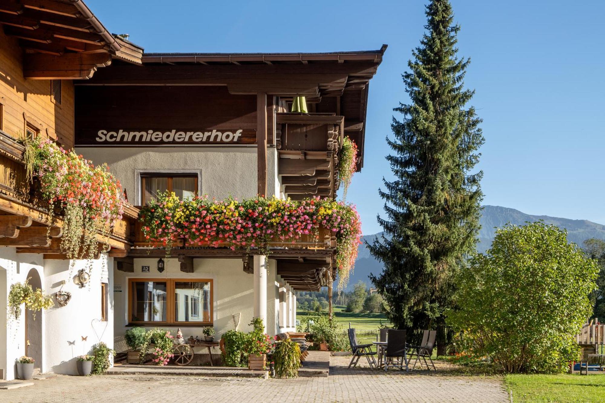 Apartment-Pension Schmiedererhof Sankt Johann in Tirol Eksteriør bilde