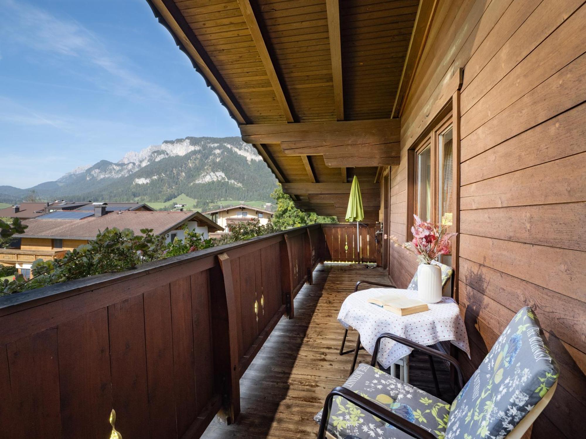 Apartment-Pension Schmiedererhof Sankt Johann in Tirol Eksteriør bilde